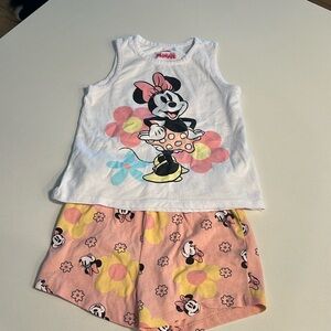 Minnie tank top and shorts size 6